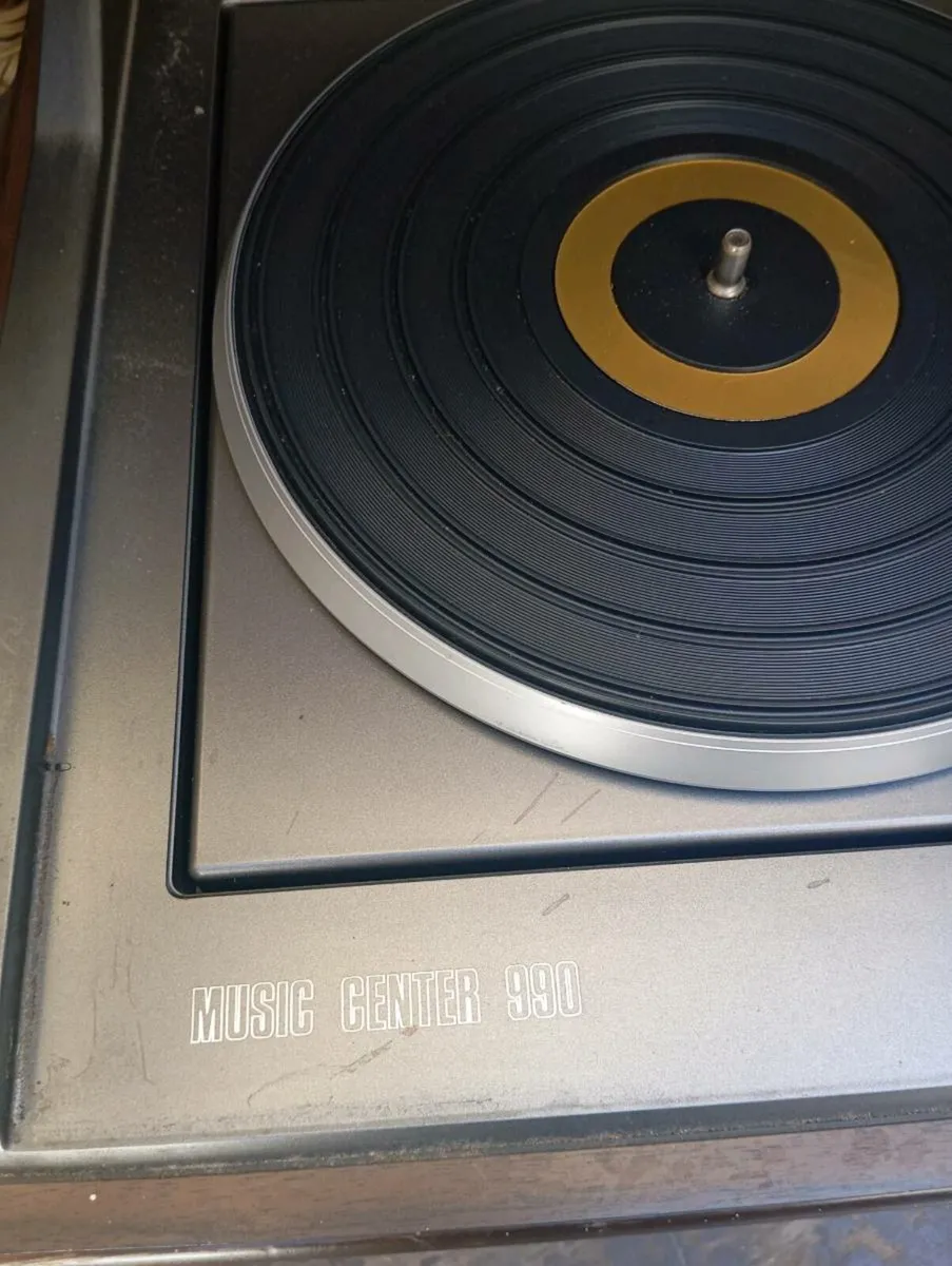 Retro turntable - Image 3