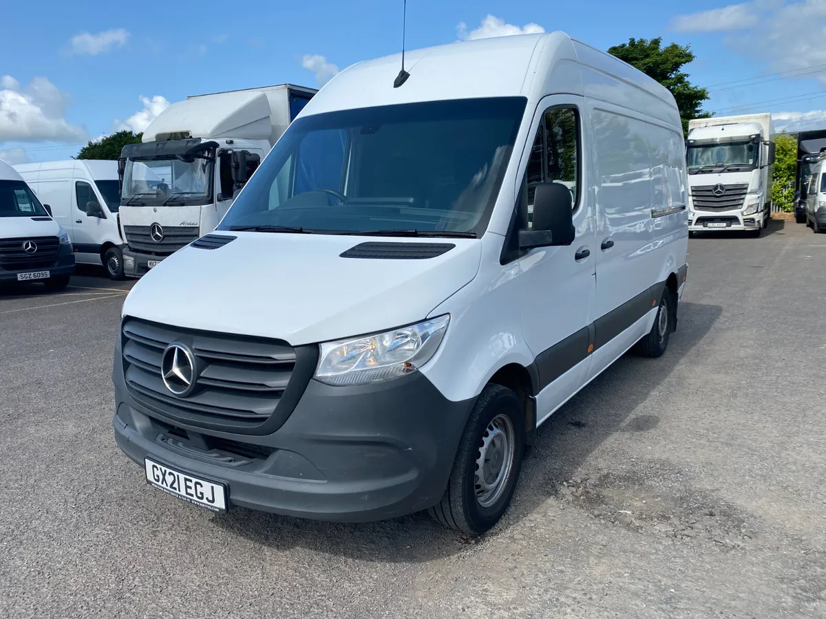 Mercedes-Benz Sprinter 315 CDI Progressive L2 H2 - Image 1