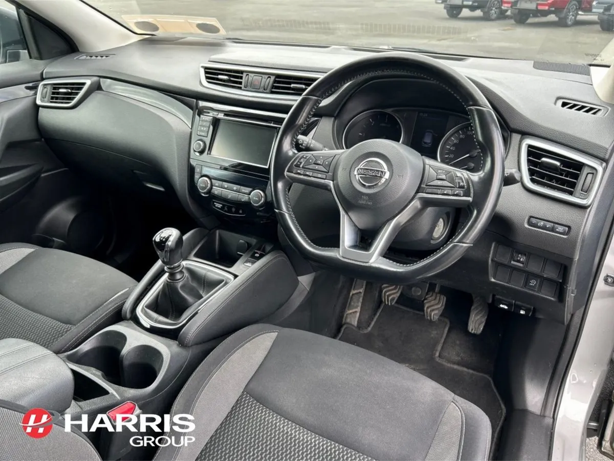 Nissan QASHQAI Qashqai 1.5 DSL SE VAN My20 4D - Image 2