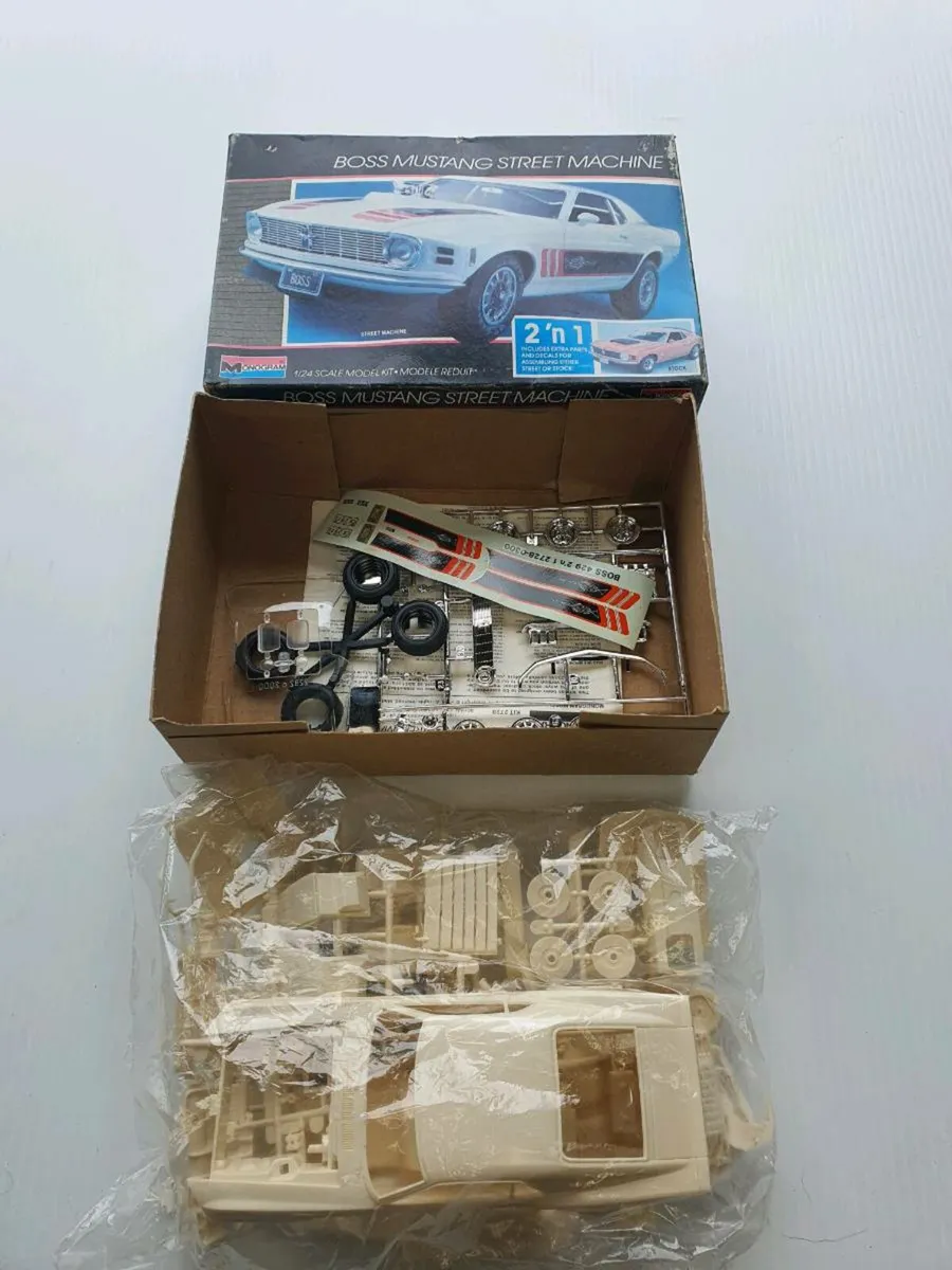Model kits - Image 2