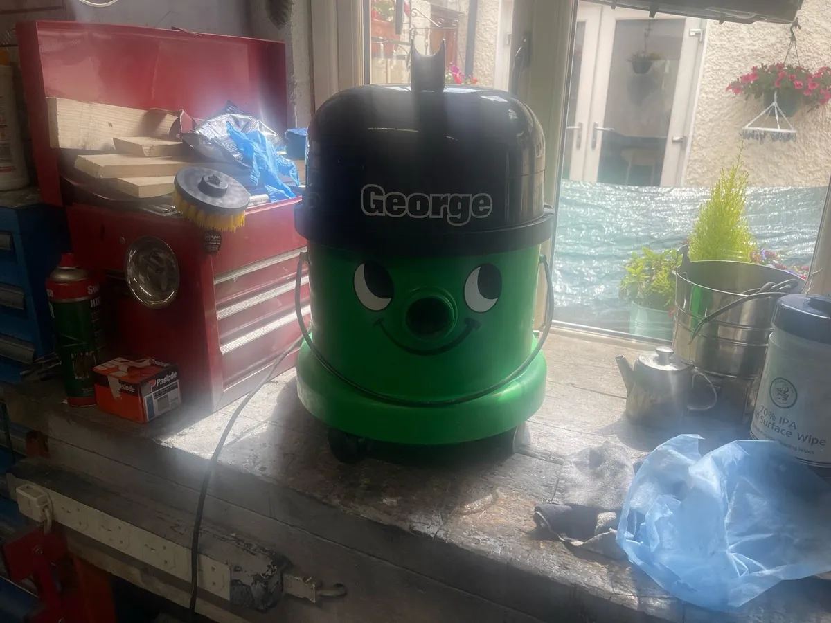 George wet & Dry Vacum - Image 2