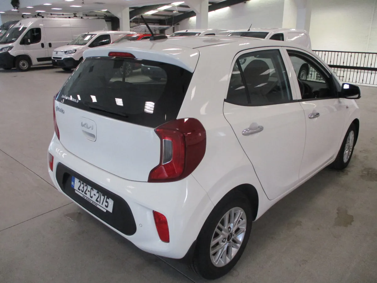 Kia Picanto 2023 5DR - Image 4