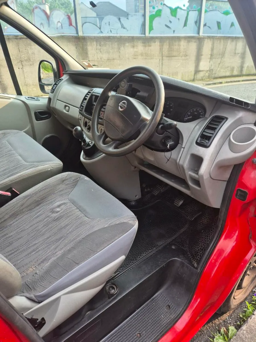 Van Nissan Primastar - Image 2