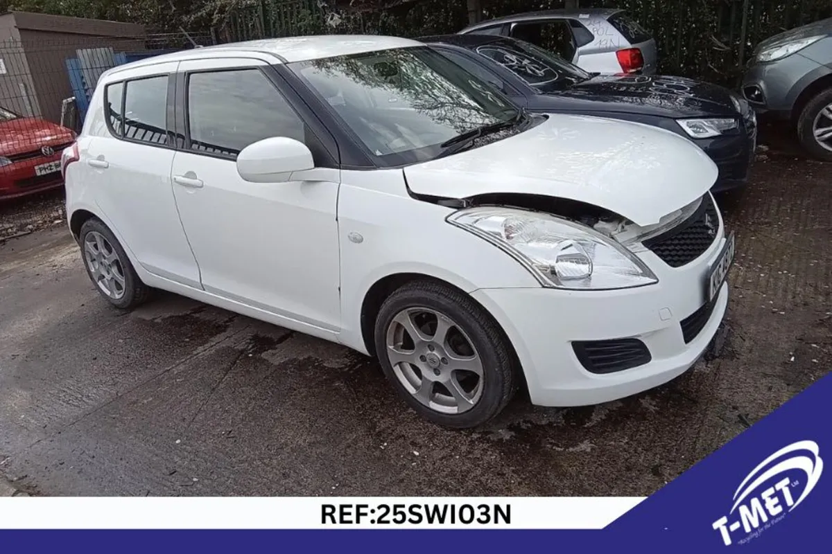 2012 SUZUKI SWIFT BREAKING FOR PARTS - Image 1