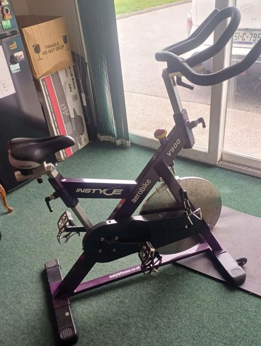 Spinning Bike - Image 1