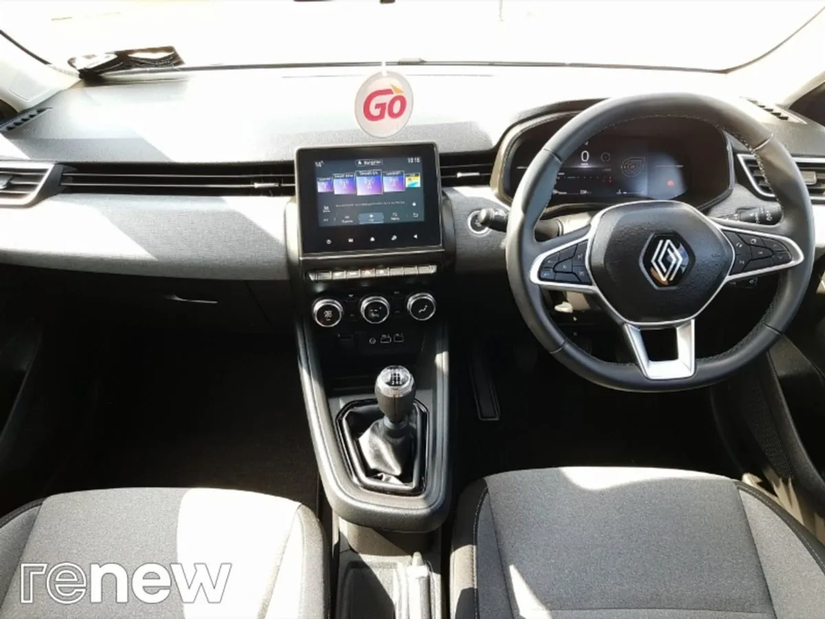 Renault Clio TCe 90 Dfull Evolution - Image 2