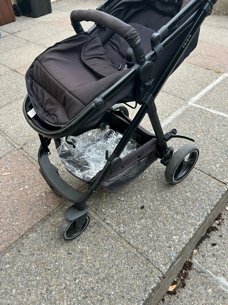 Stroller - Image 3