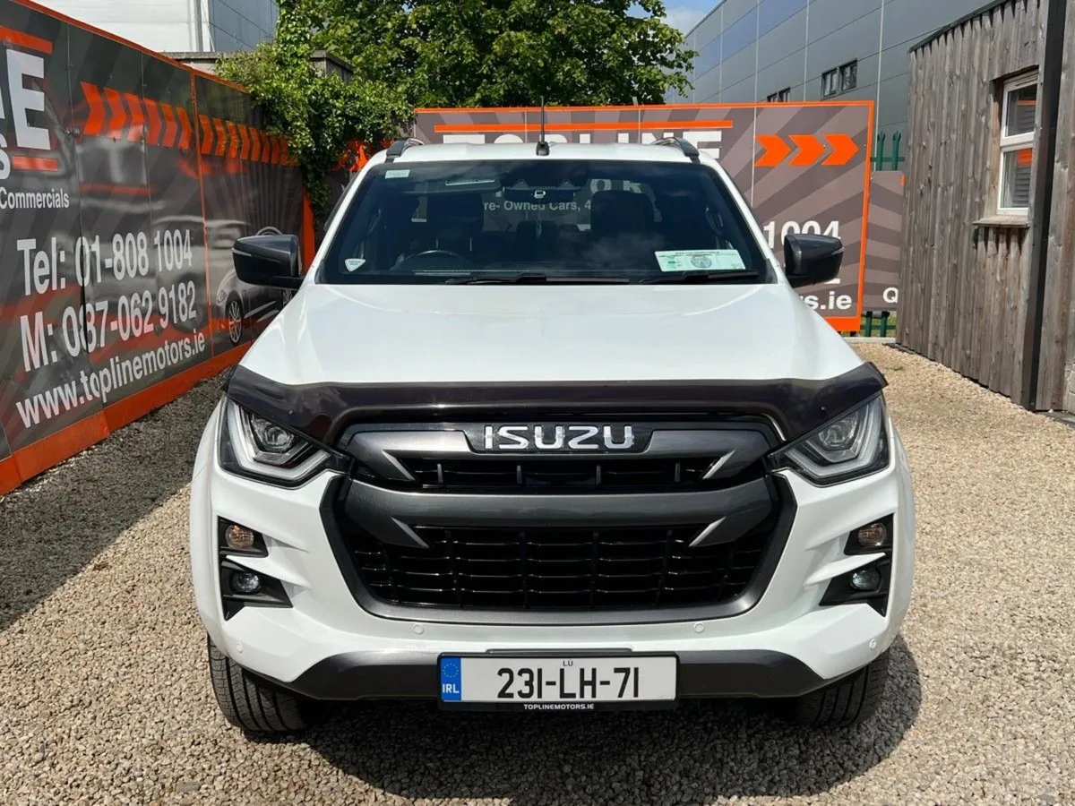 Isuzu D-Max  stunning Crew-cab//auto//full Leathe - Image 2