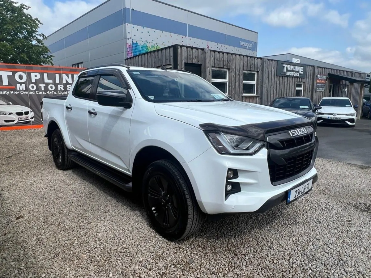 Isuzu D-Max  stunning Crew-cab//auto//full Leathe - Image 4