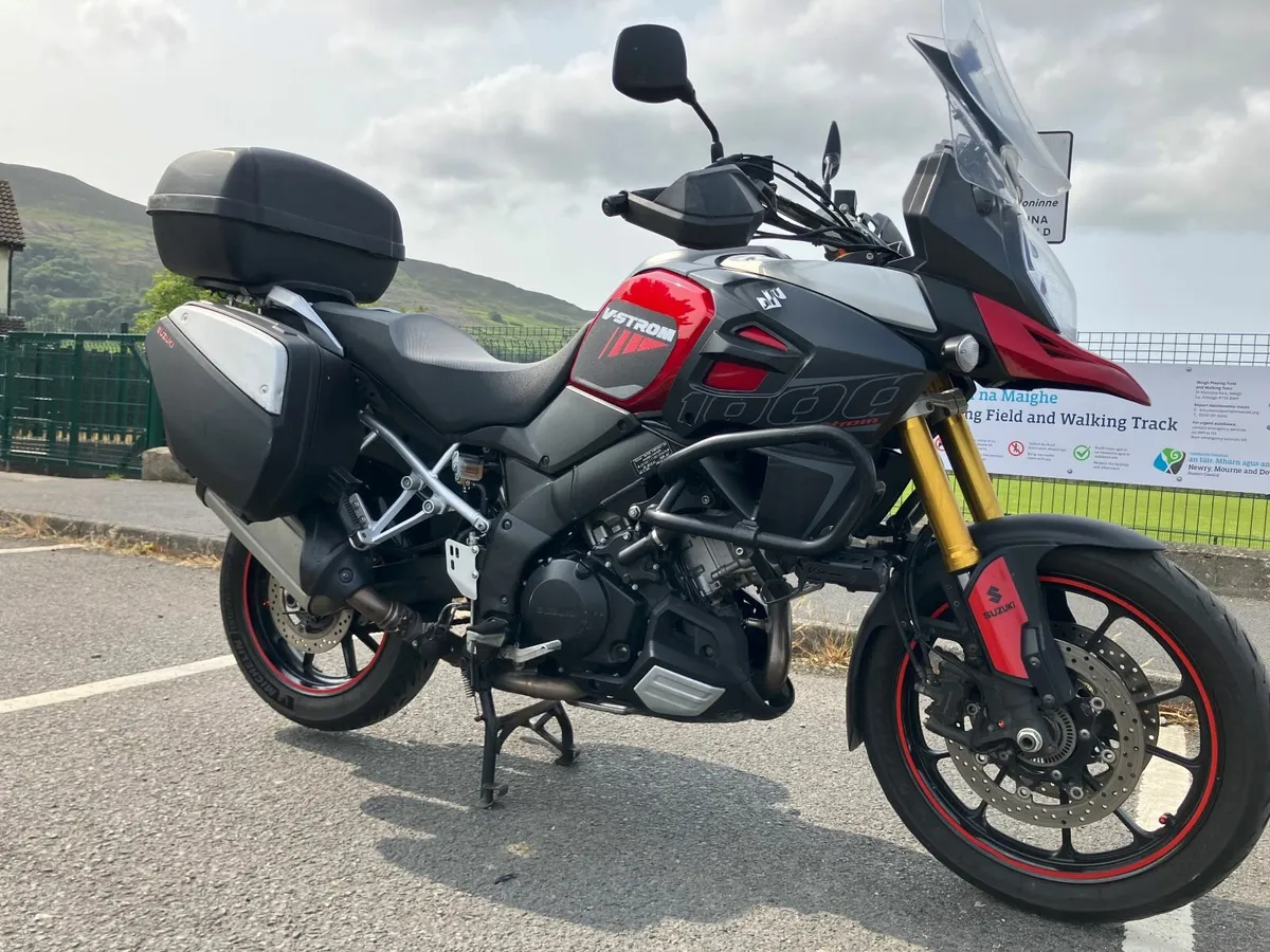 Suzuki V-Strom (DL1000) 2015 - Image 1