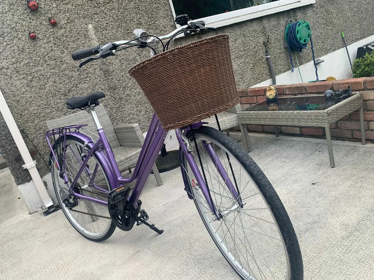 Ladys Bike - Image 3