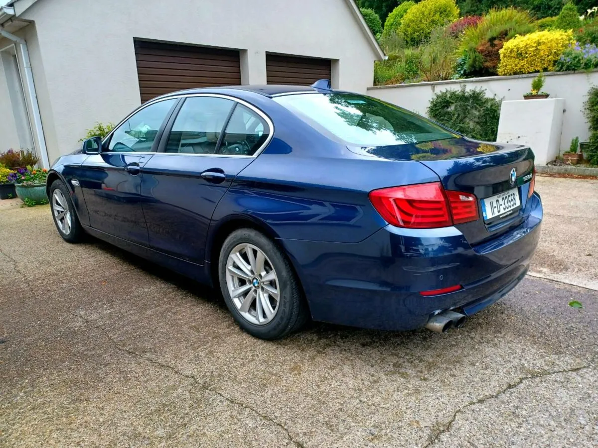 2️⃣0️⃣1️⃣1️⃣ BMW 520D SE Automatic - Image 4