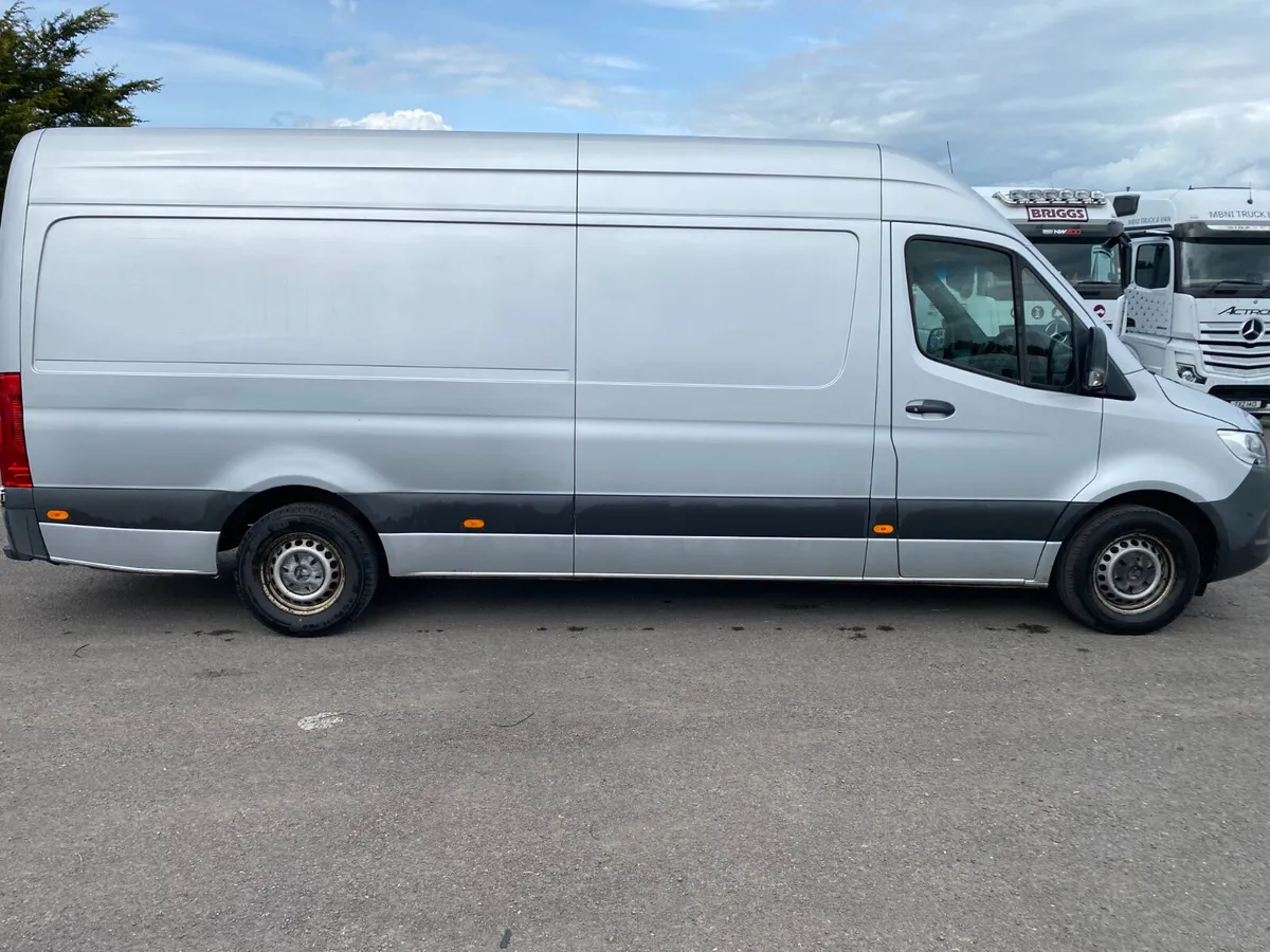 Mercedes-Benz Sprinter 2.1 314 CDI Panel Van L3 H2 - Image 4