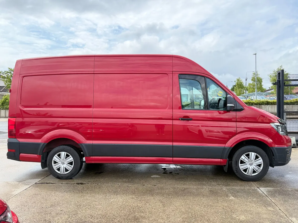 Volkswagen Crafter, 2020, 30 MWB 140HP MANUAL 6SP - Image 4