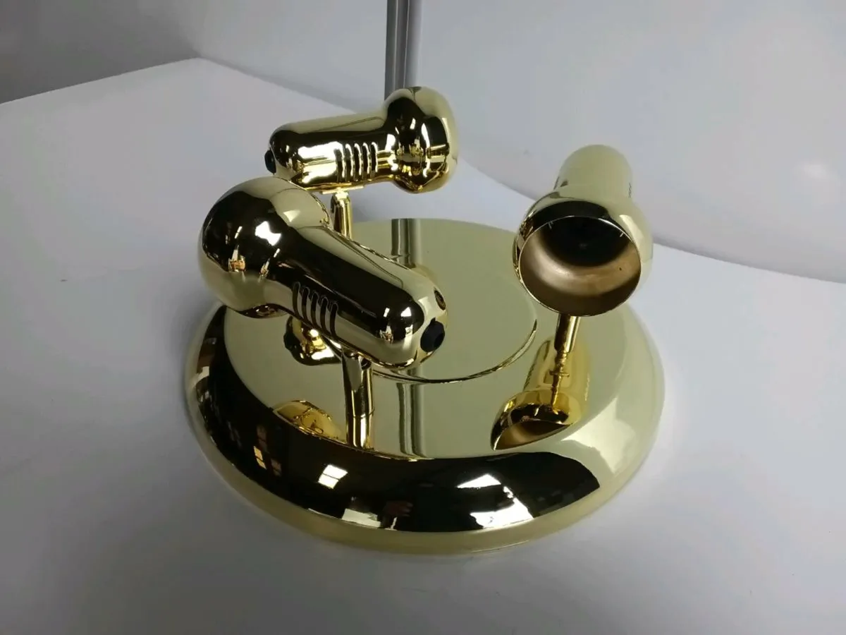 Luxa Ceiling Light With 3 Adjustable Spotlights x3 - Image 3