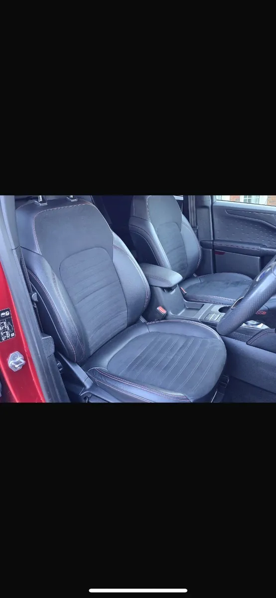 Ford Kuga ST Line Petrol Plug In Hybrid - Image 3