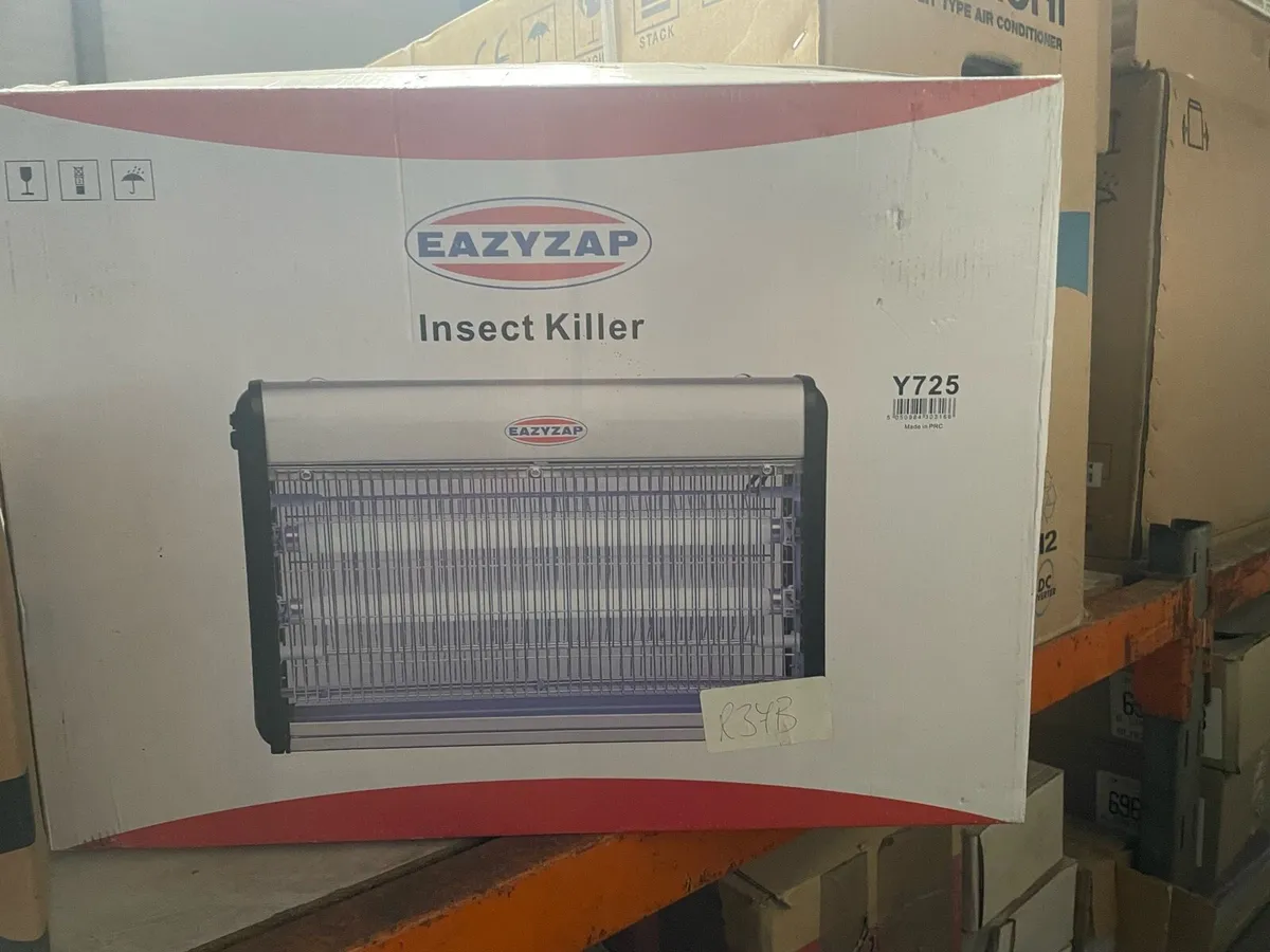 Fly zapper - Image 1