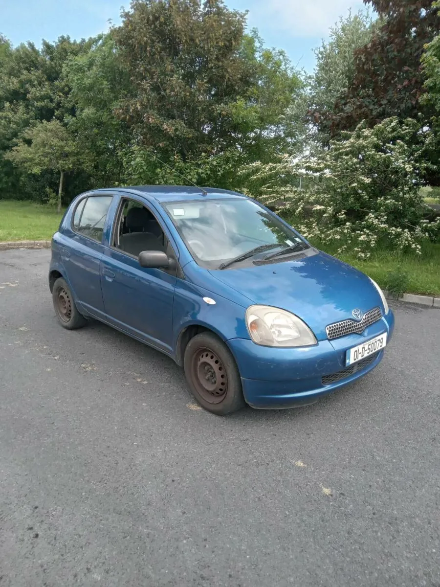 01 toyota yaris nct 10-25 taxed 2/26 - Image 1