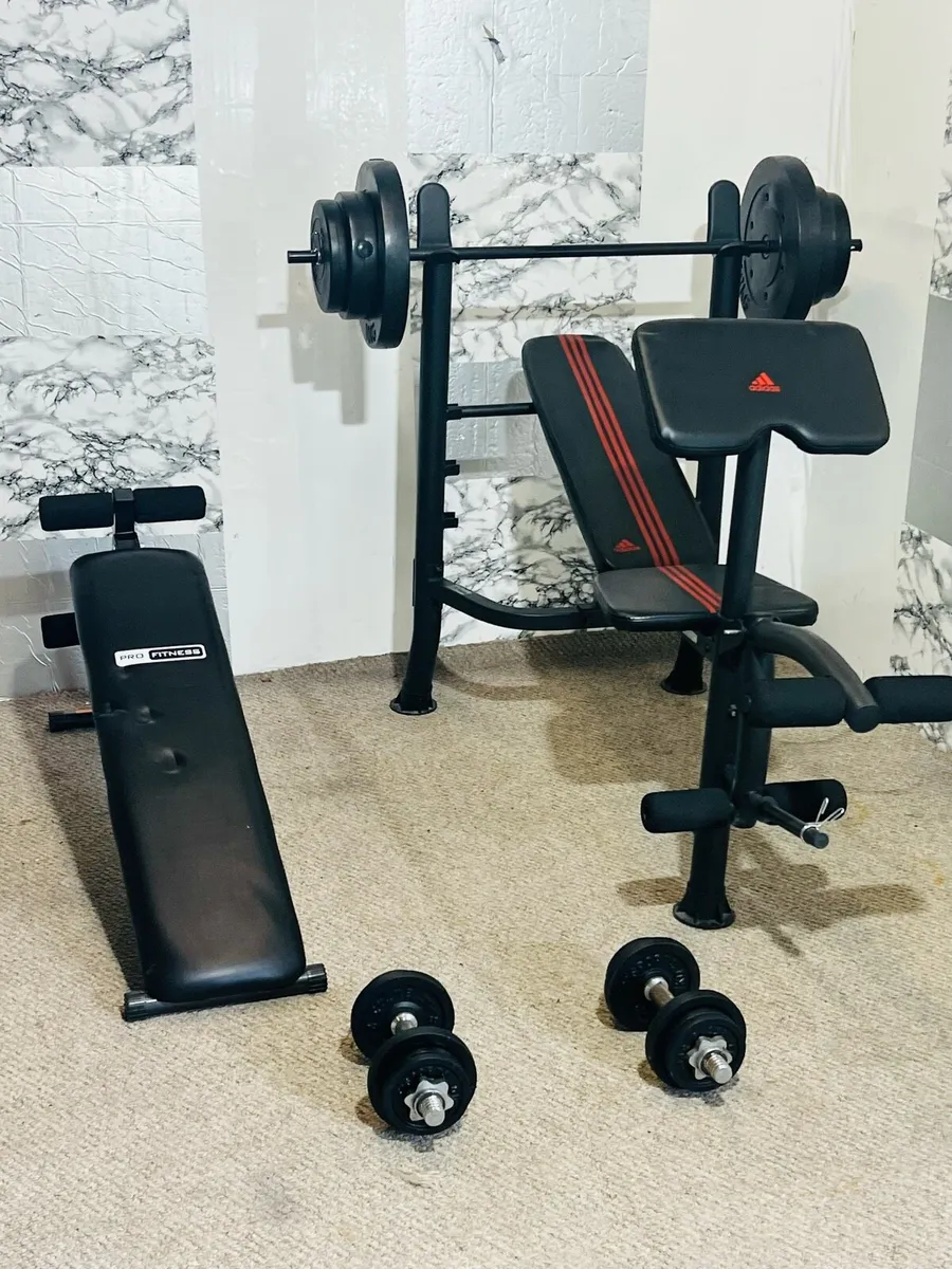 2 BENCHES 50 KG WEIGHTS BARBELL DUMBBELLS - Image 2