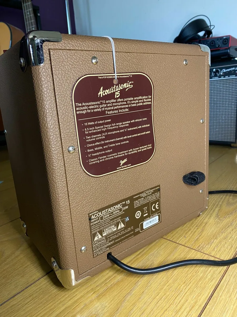 Fender Acoustasonic 15 Guitar Amp - MINT CONDITION - Image 2