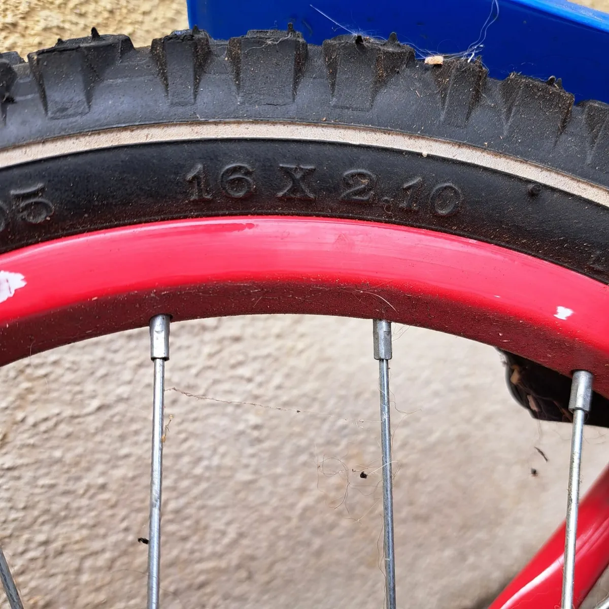 Kids Spiderman Bike - Image 3
