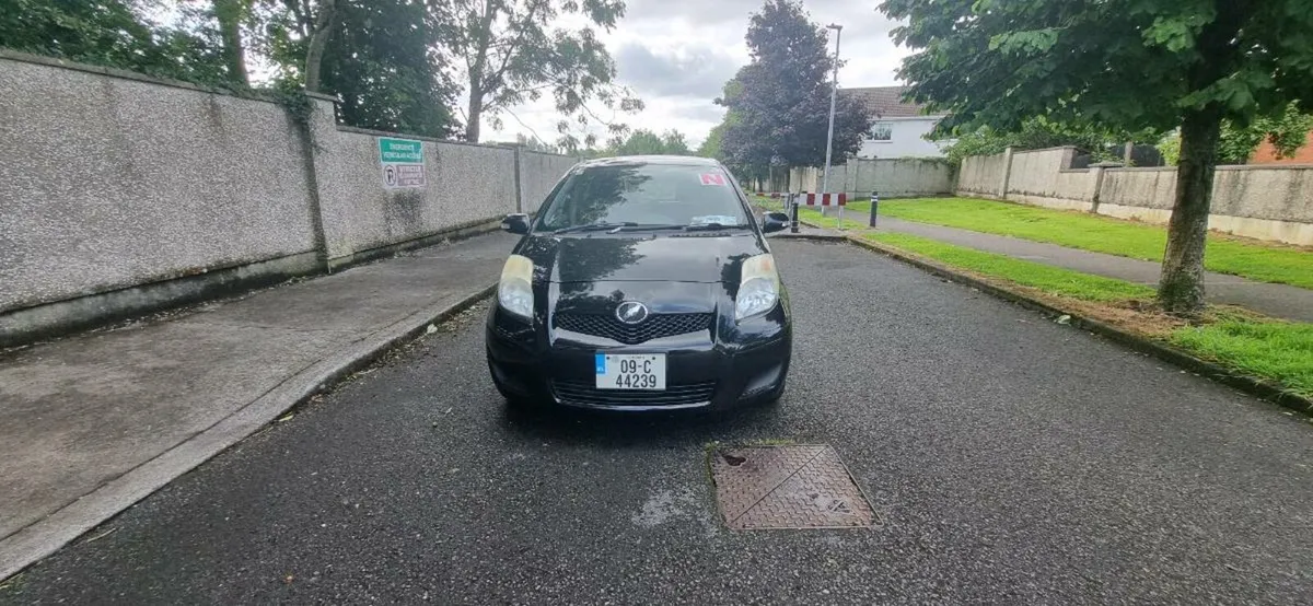 Toyota Vitz 1.0ltr 2009 - Image 1