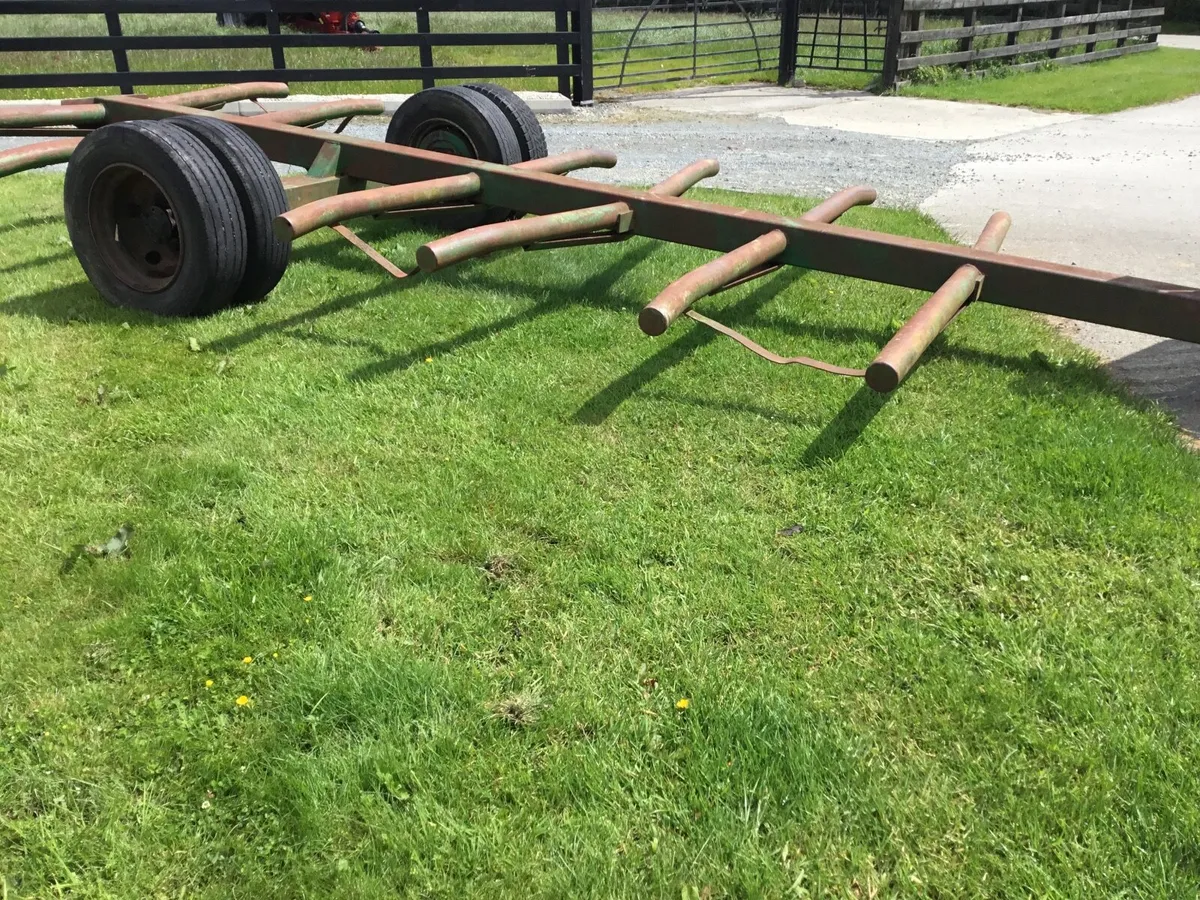 Bale trailer - Image 2