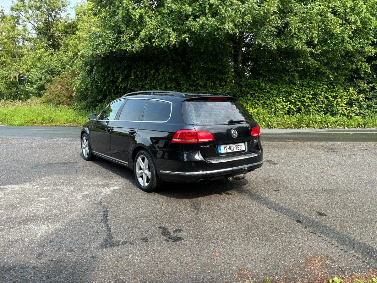 VW Passat Estate - Image 3