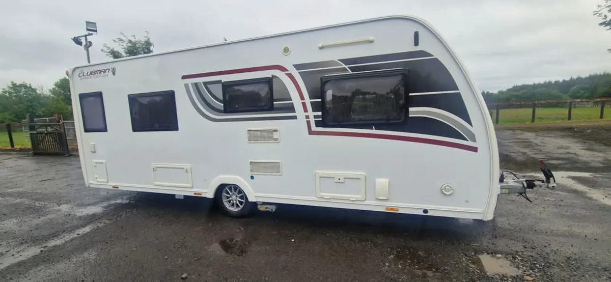 Lunar Clubman Sara fixed beds caravan - Image 1