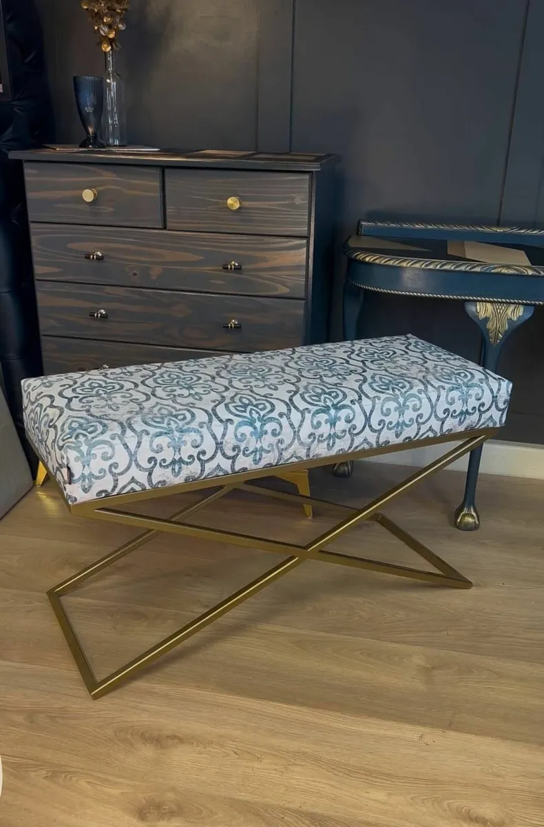 Metal Framed Bench in Antique Gold Finish – 100×40 - Image 2