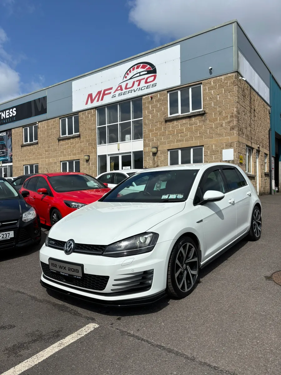 VOLKSWAGEN GOLF GTD 2.0 - Image 1