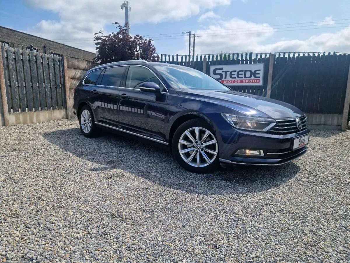 152 VW Passat 2.0 TDI  Hi- Line Estate - Image 3