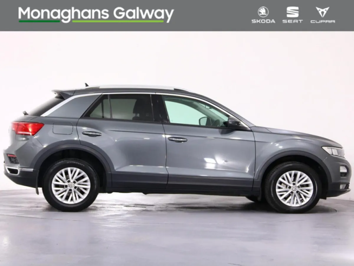 Volkswagen T-Roc DESIGN 1.6 TDI MANUAL 6SPEED FWD - Image 3