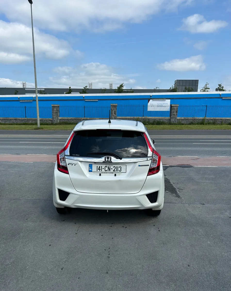 2014 Honda Fit 1.5 Hybrid High spec LOW KMS - Image 4
