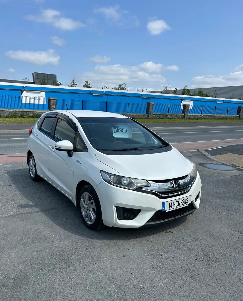 2014 Honda Fit 1.5 Hybrid High spec LOW KMS - Image 2