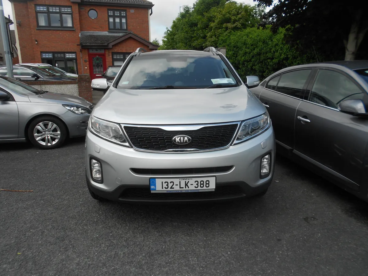 Kia Sorento 2013 - Image 2