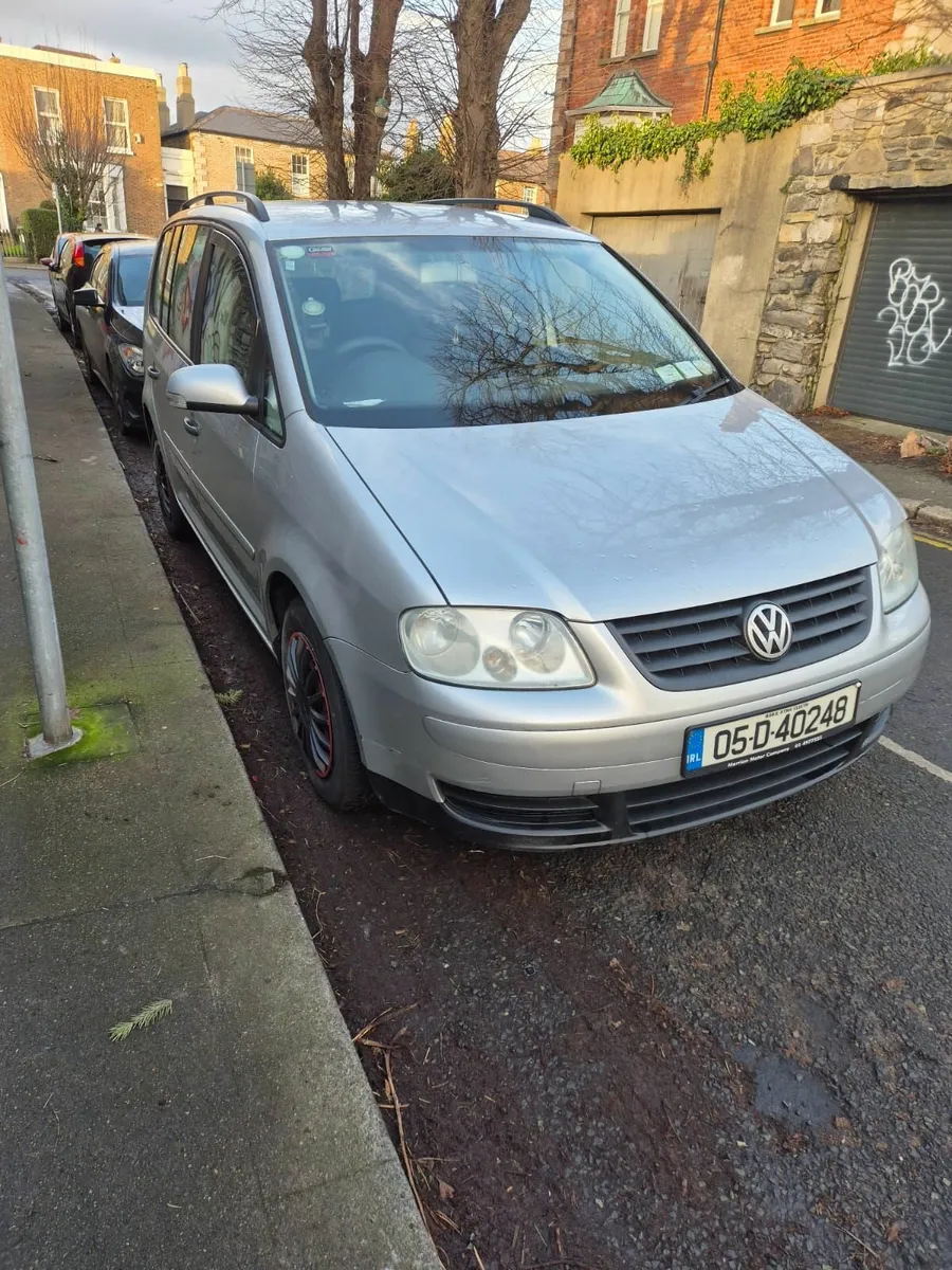 Volkswagen Touran 2005 - Image 3