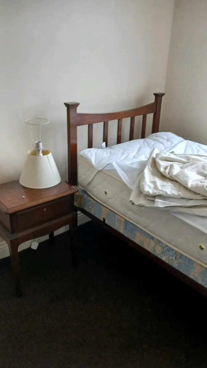 Beds - Image 3