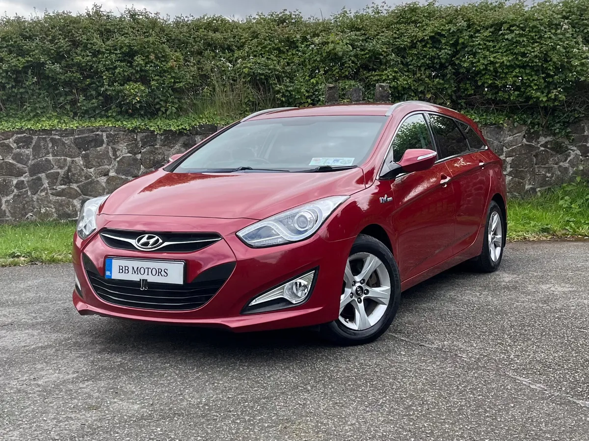 Hyundai i40 Executive 1.7 Diesel - Image 1