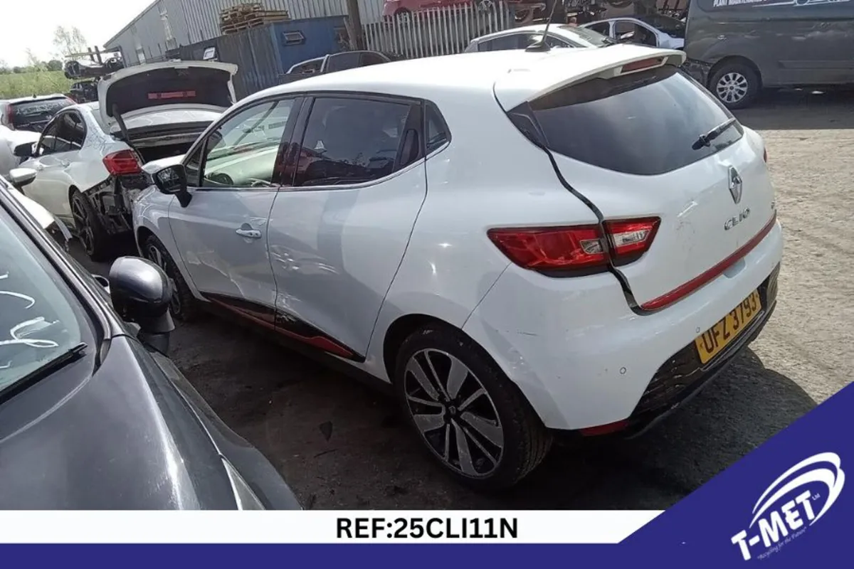 2014 RENAULT CLIO BREAKING FOR PARTS - Image 3
