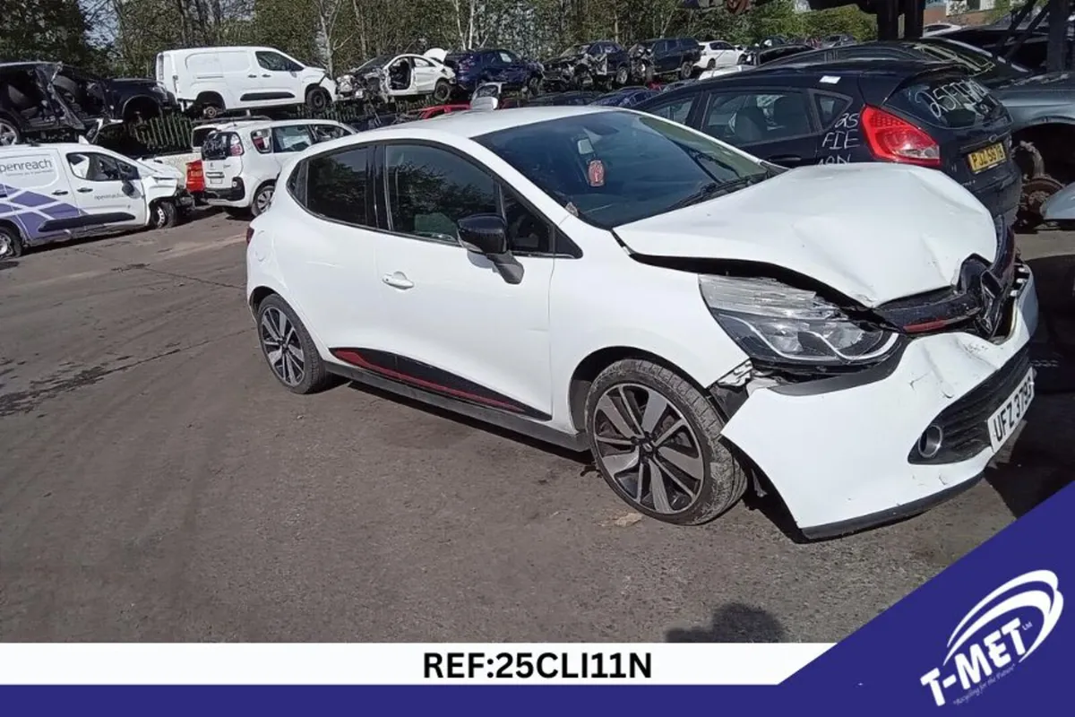 2014 RENAULT CLIO BREAKING FOR PARTS - Image 4
