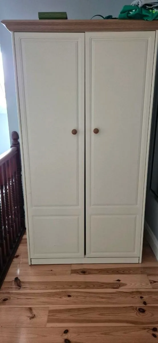 Wardrobes - Image 2