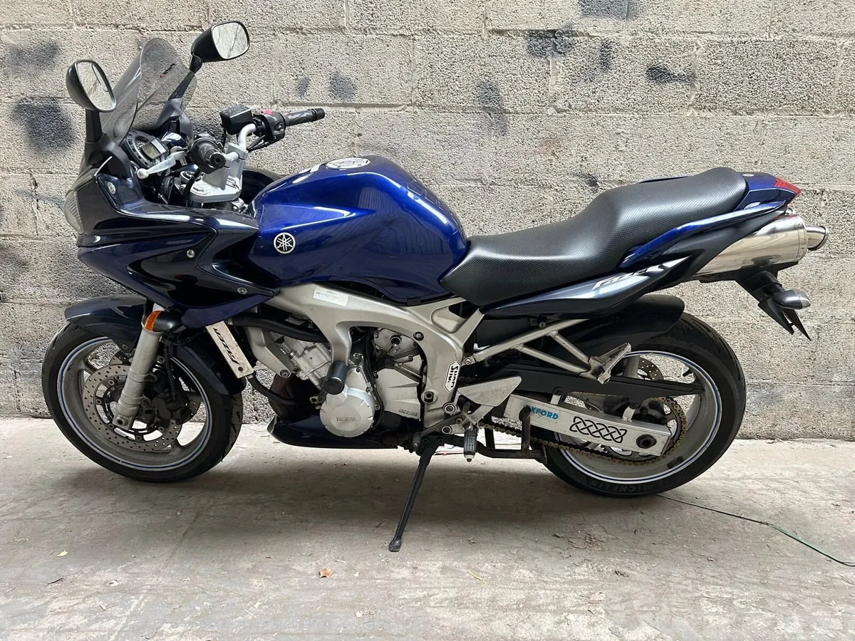 Yamaha Fazer 600 - Image 1