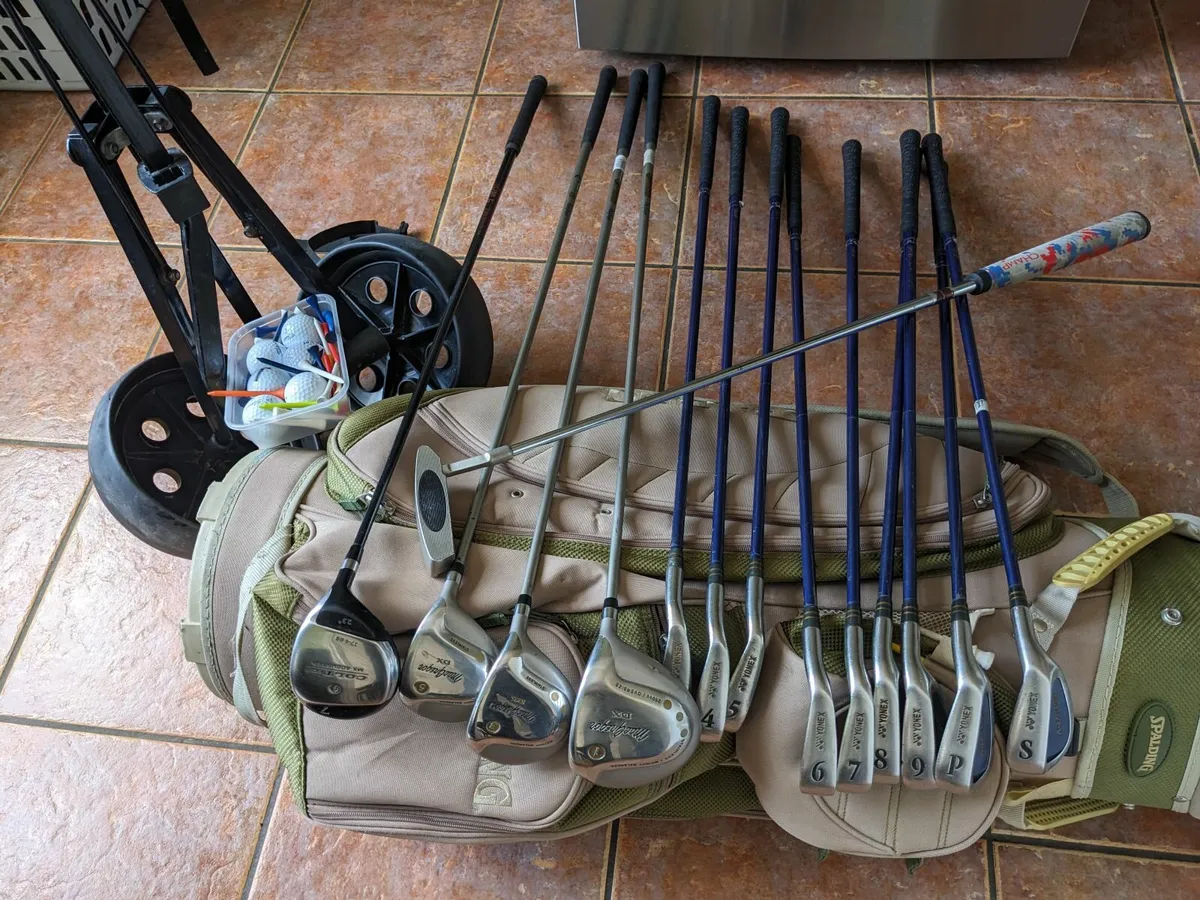 Complete Set of Ladies Right Hand Clubs - Image 1