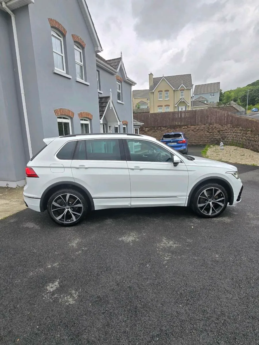 2023 Volkswagen Tiguan 1.4 TSI 13kWh R-Line - Image 4