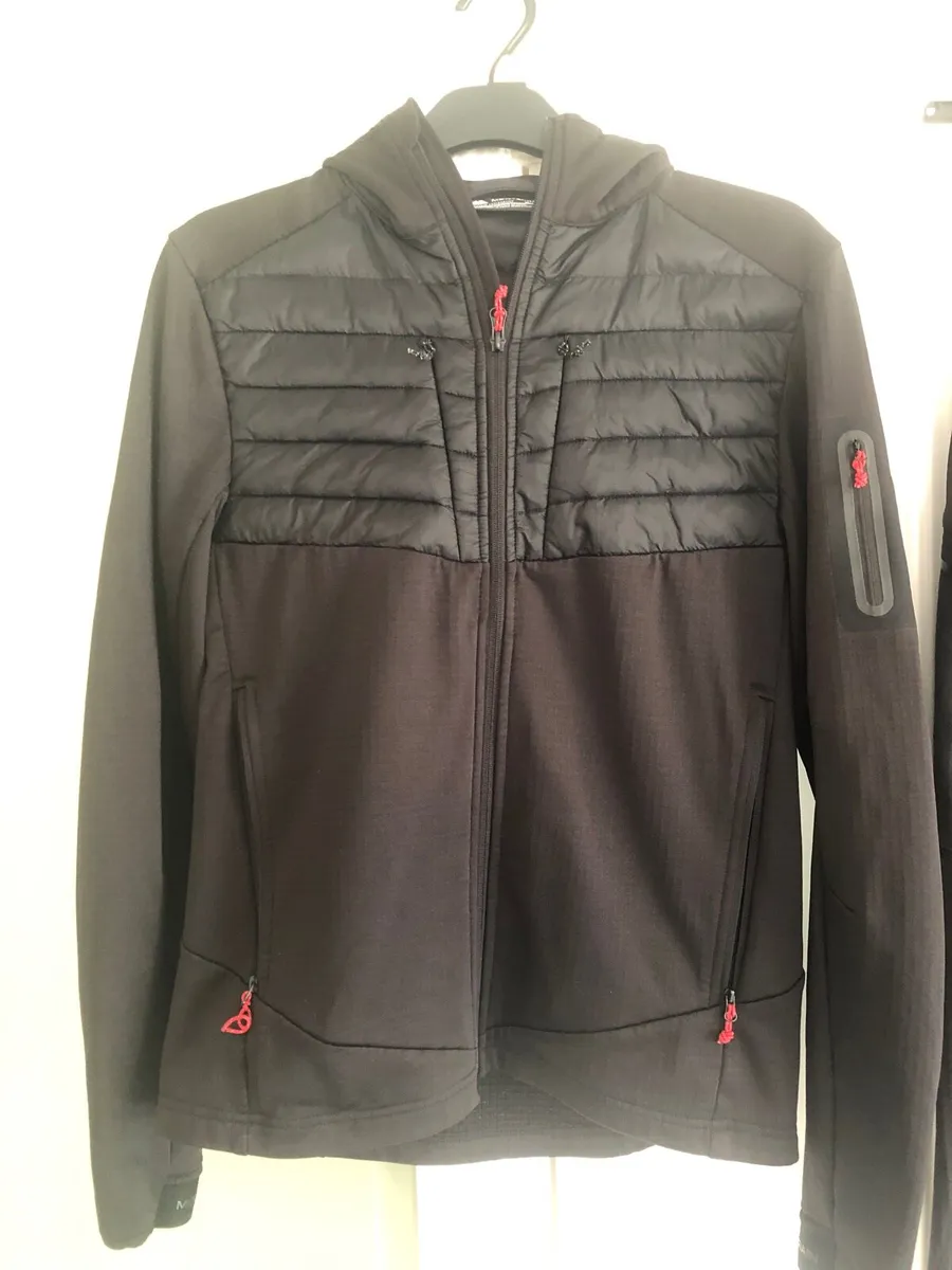 Monterraine track suit - Image 1
