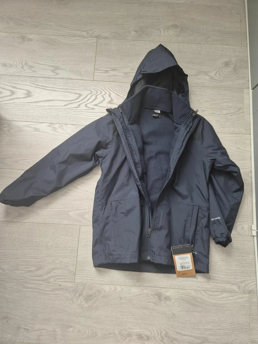 Clothes - Image 2