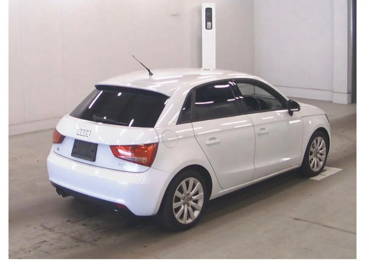 Audi A1 2012 white - Image 2