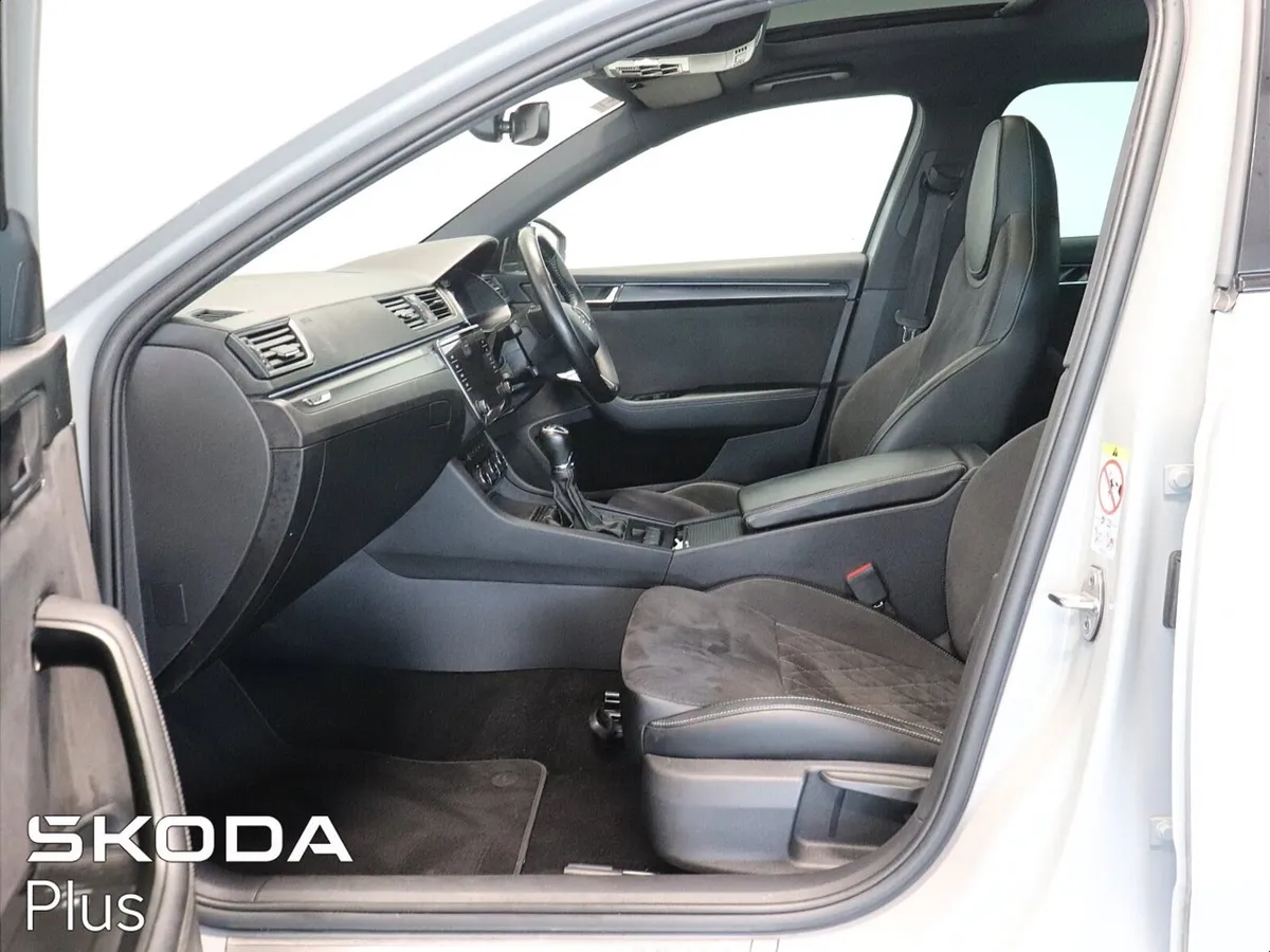 Skoda Superb SPORTLINE 2.0 TDI 150 BHP - Image 4