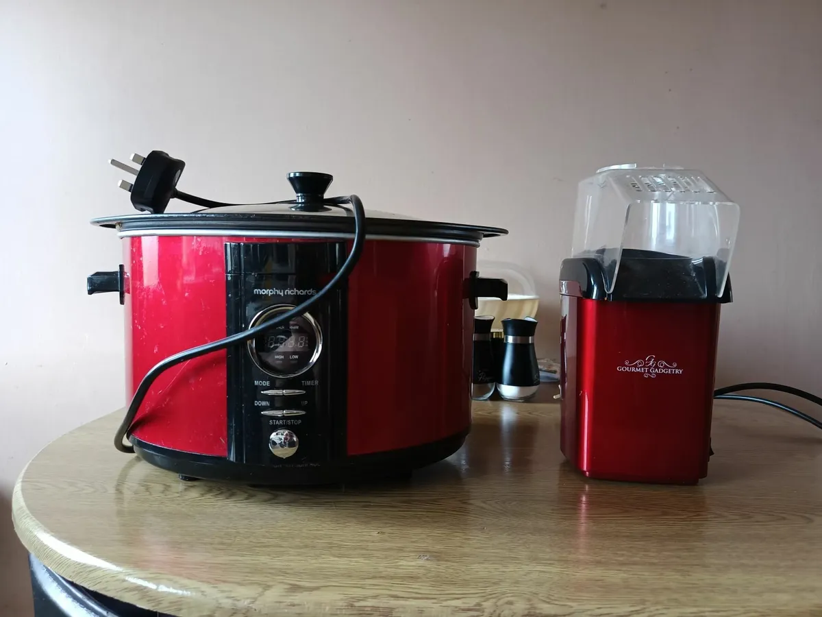 Popcorn maker